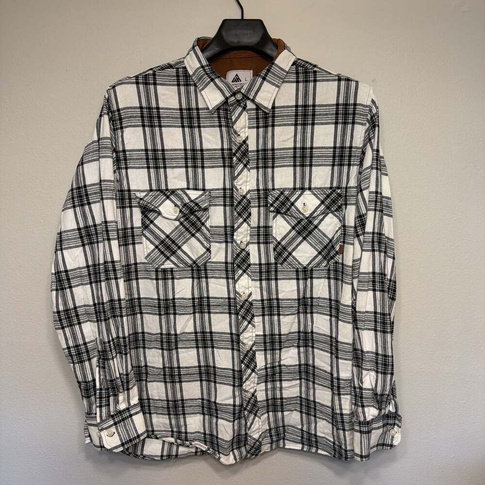Men’s Buffalo Plaid Black and White Flannel Shirt Size Large